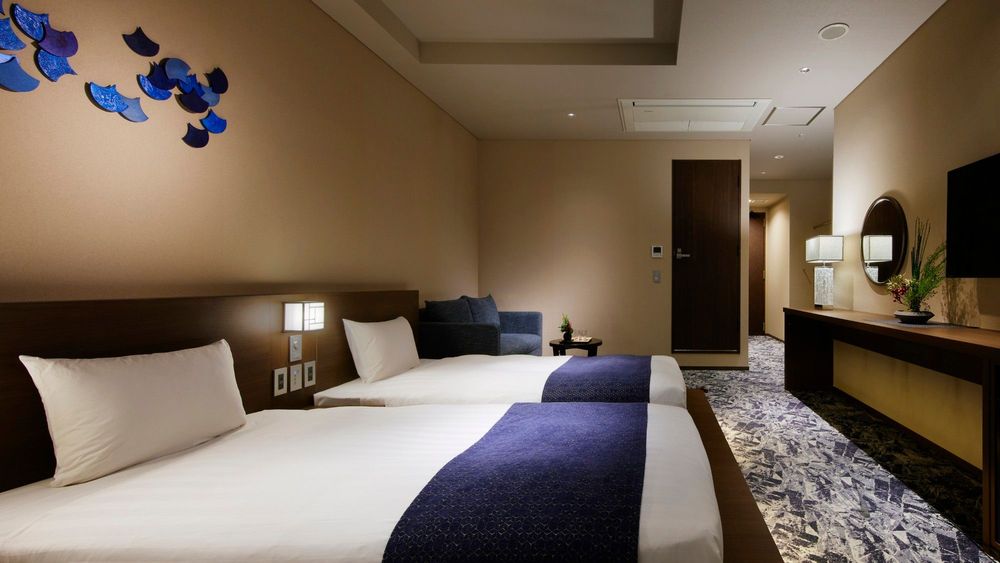 hotel-room-image