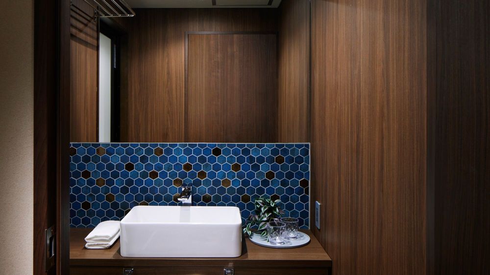 hotel-room-image