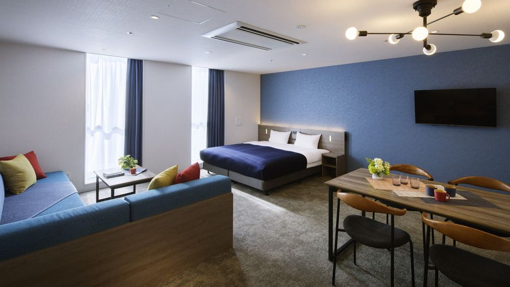hotel-room-image