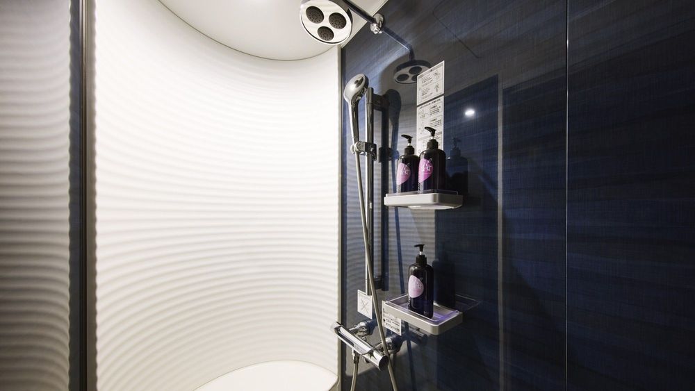 hotel-room-image
