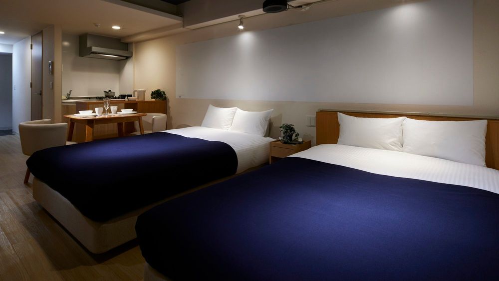 hotel-room-image
