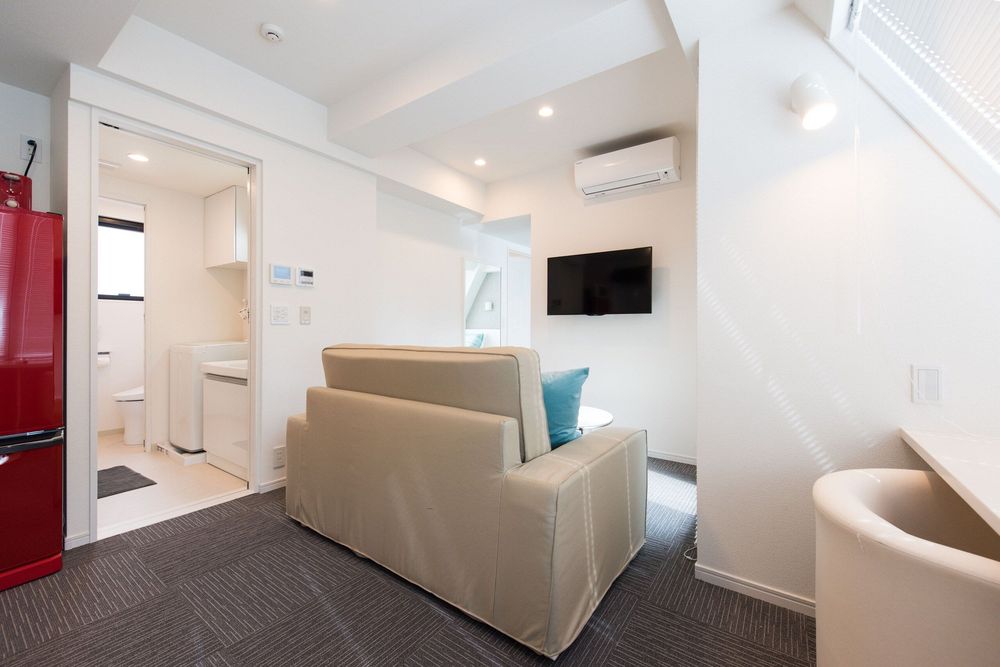hotel-room-image