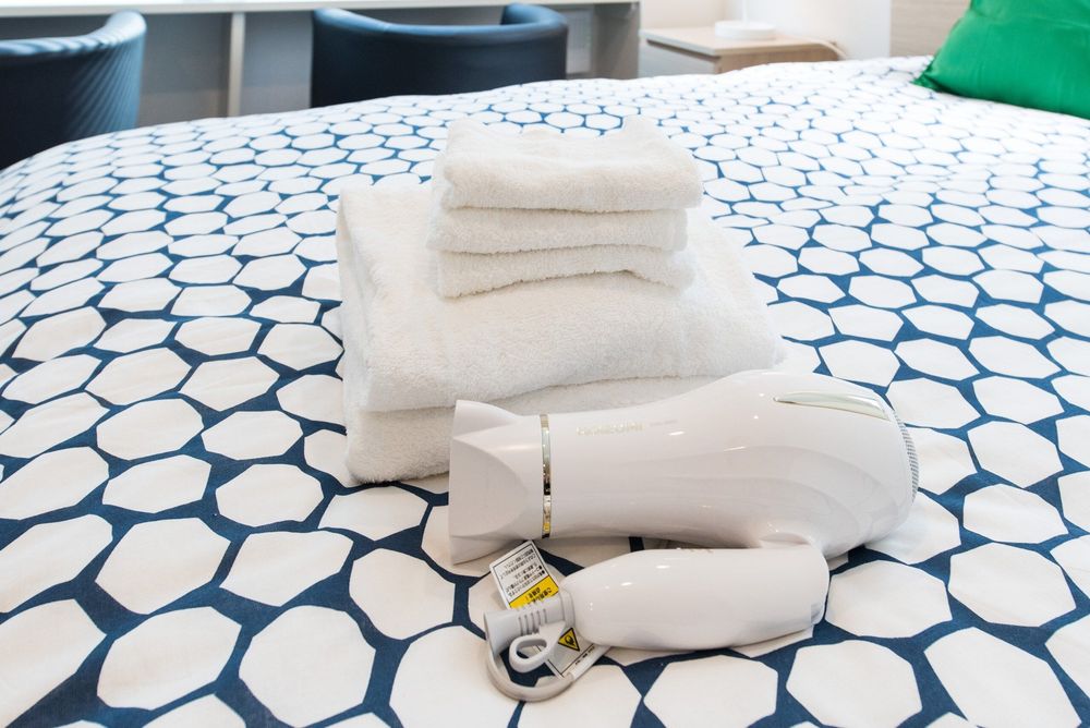 hotel-room-image
