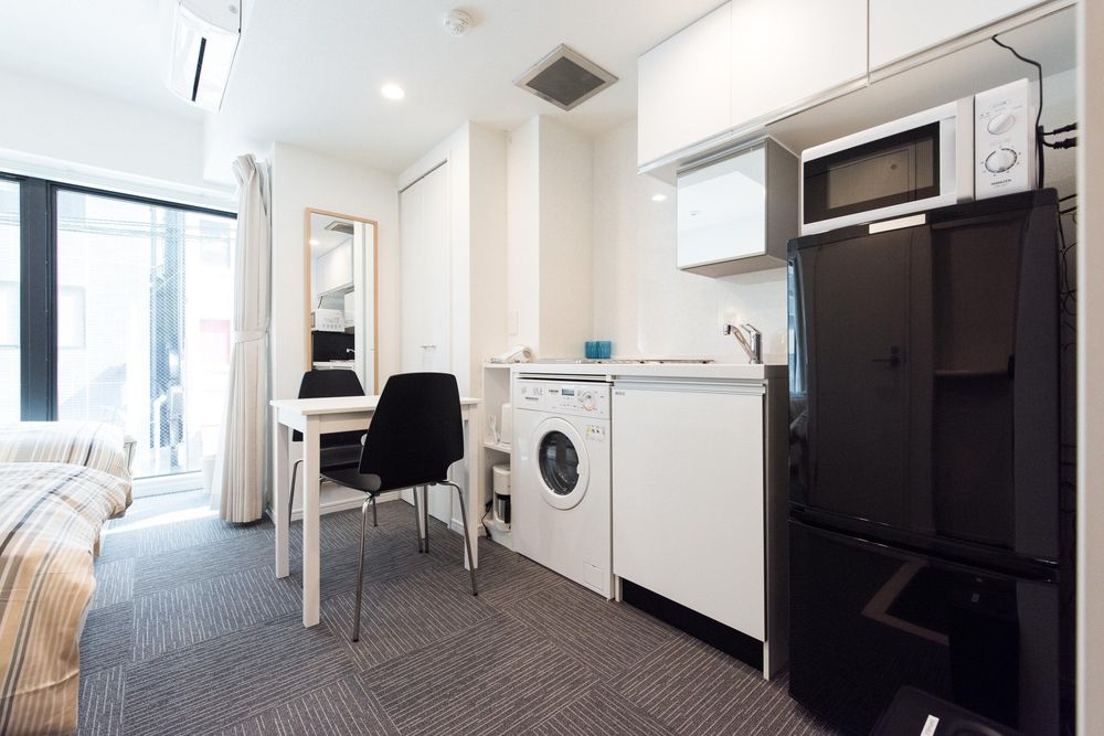 hotel-room-image