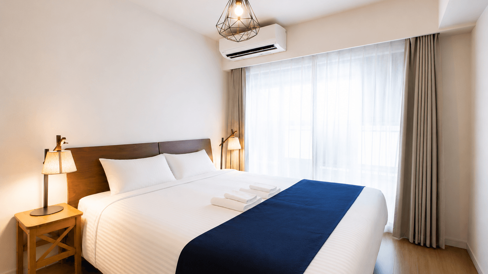 hotel-room-image