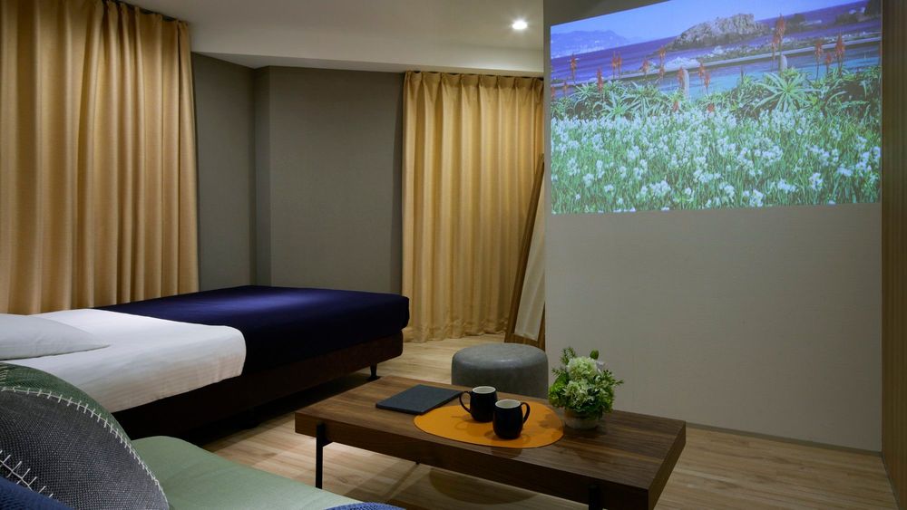 hotel-room-image