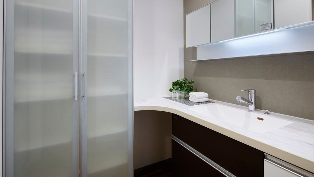 hotel-room-image