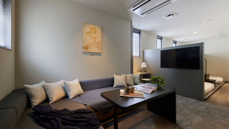 hotel-room-image