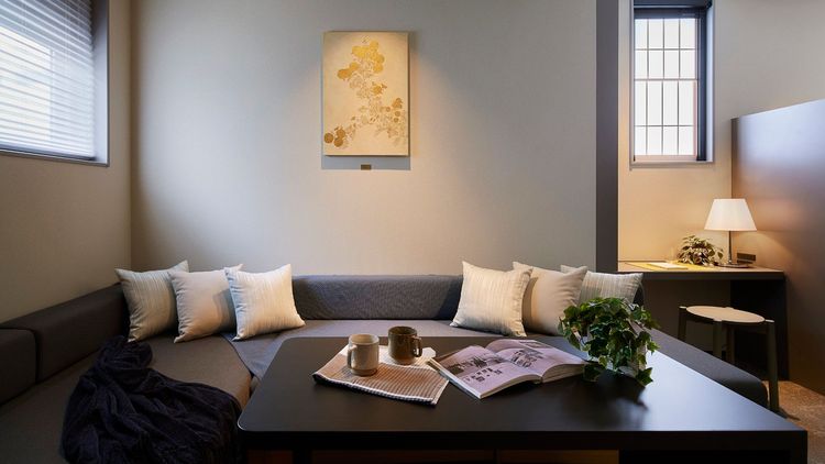 hotel-room-image