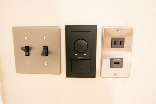 hotel-room-image